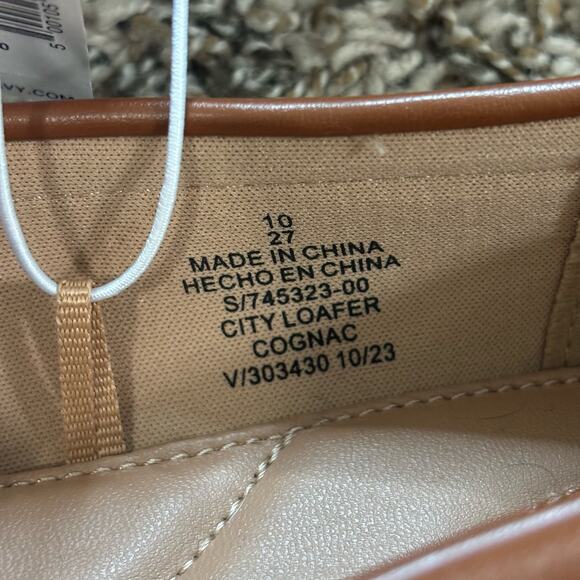 NWT Old Navy City Loafers - Cognac Brown - Women's size 10 - Picture 12 of 12